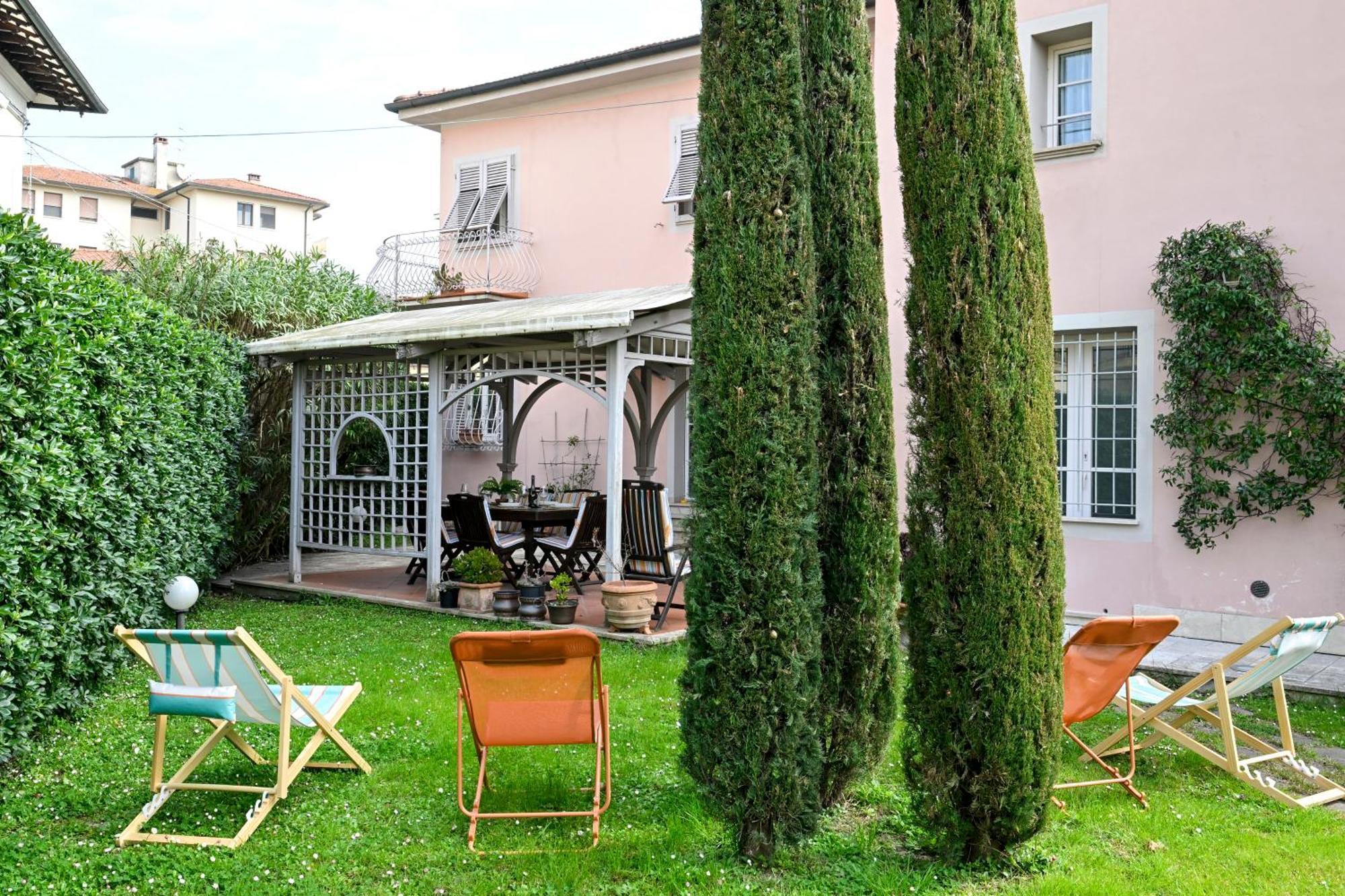Il Villino Di Monic Pisa Centro Villa Bagian luar foto